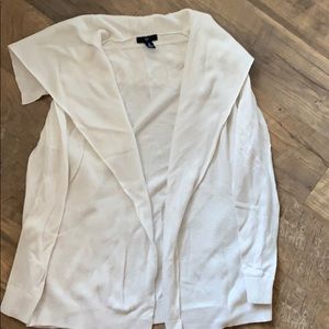 White Gap sweater open cardigan